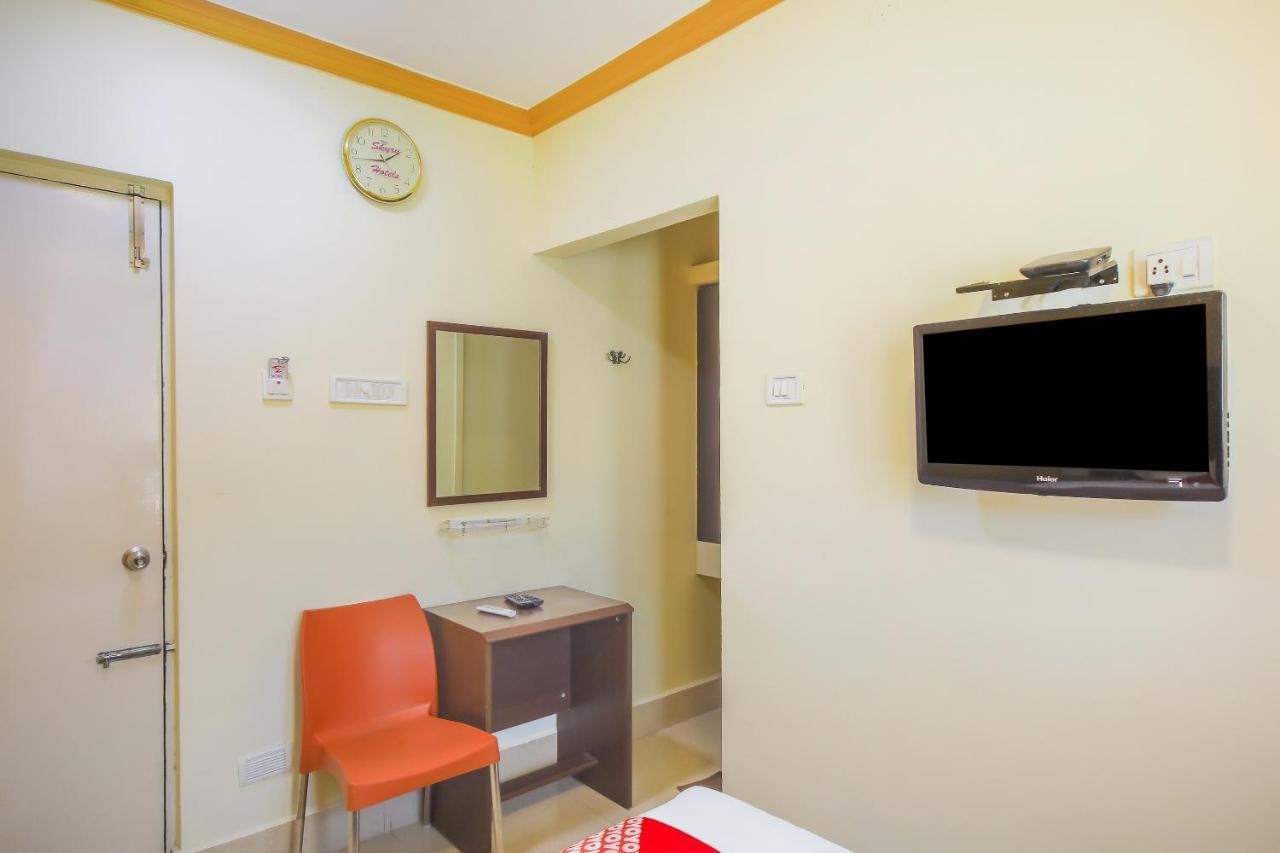 Hotel Oyo Flagship 76696 Skyry Hotels Chennai