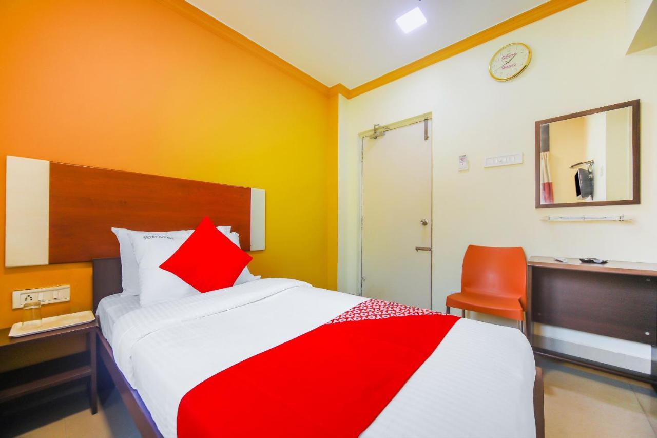 Hotel Oyo Flagship 76696 Skyry Hotels *